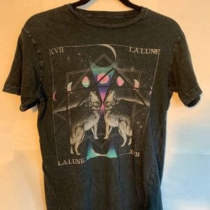 UO graphic tee with wolves and moon phases